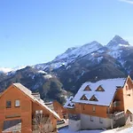 Moderne De Montagne A Pra Loup Avec 3 - Fr-1-165a-47 Chalet